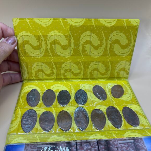 Disneyland Resort Pressed Coin Collection Book 13 Coins Disney Sea Life Park - Picture 10 of 10
